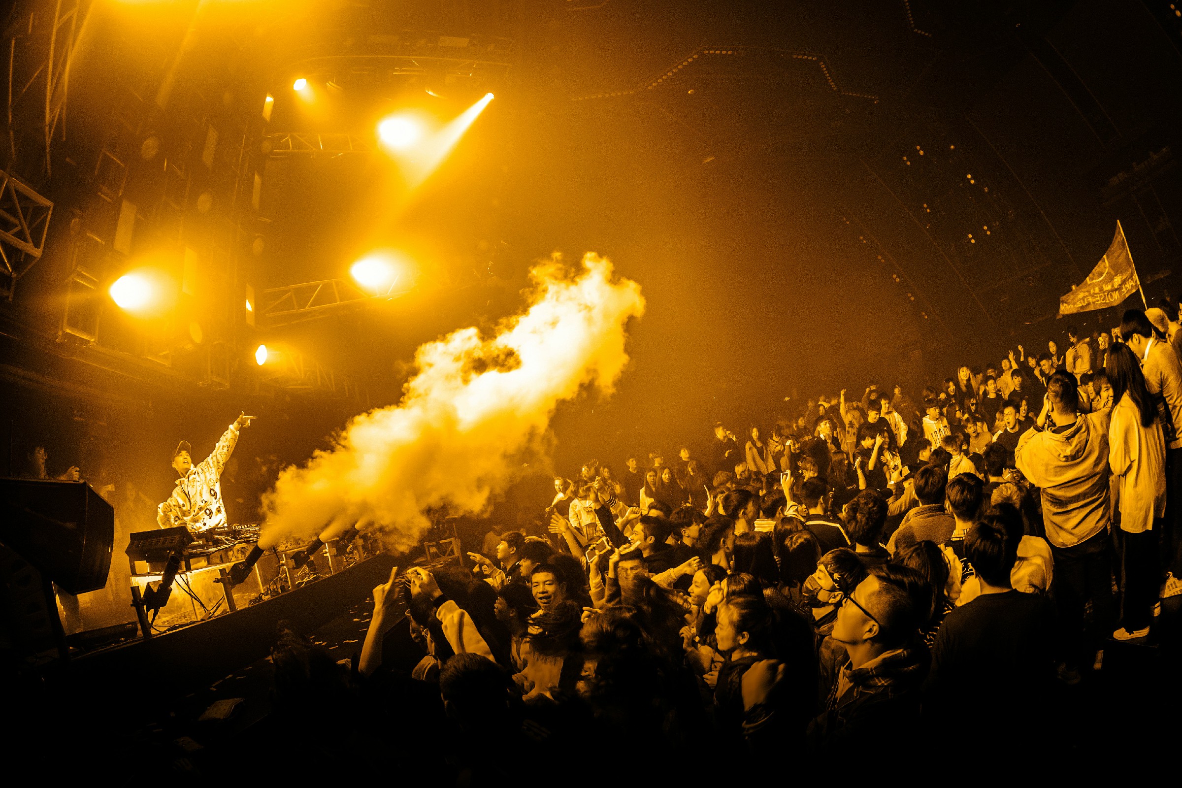 Crowd and pyrotechnic stage lighting